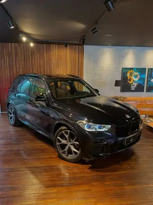 BMW X5 3.0 I6 TURBO HÍBRIDO XDRIVE45E M SPORT AUTOMÁTICO