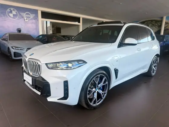 BMW X5 3.0 I6 TURBO HÍBRIDO XDRIVE50E M SPORT AUTOMÁTICO BMW X5 3.0 I6 TURBO HÍBRIDO XDRIVE50E M SPORT AUTOMÁTICO