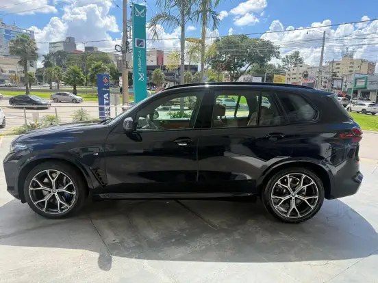 BMW-X5-3.0 I6 TURBO HÍBRIDO XDRIVE50E M SPORT AUTOMÁTICO BMW-X5-2025