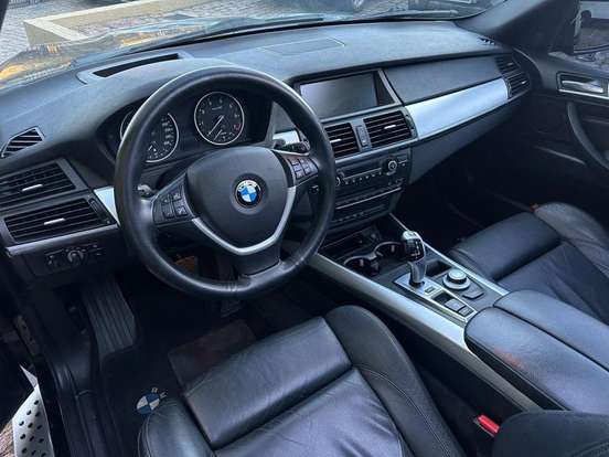 BMW-X5-4.8 I ENDURANCE 4X4 V8 32V GASOLINA 4P AUTOMÁTICO BMW-X5-2008