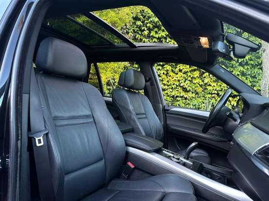 BMW-X5-2008