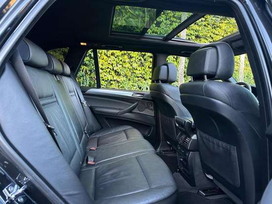 BMW-X5-2008