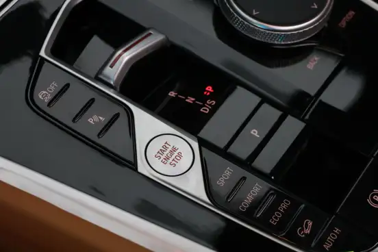 BMW-X6-2023