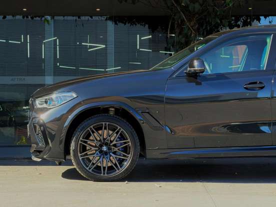 BMW-X6-4.4 V8 BITURBO GASOLINA M COMPETITION AUTOMÁTICO BMW-X6-2023