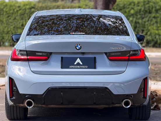 BMW-320i-2.0 16V TURBO FLEX M SPORT AUTOMÁTICO BMW-320i-2025