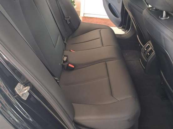 BMW-320i-2.0 SPORT 16V TURBO ACTIVE FLEX 4P AUTOMÁTICO BMW-320i-2017