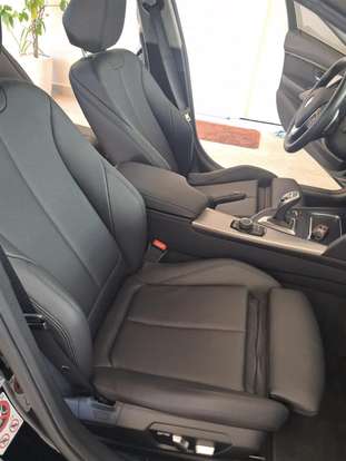 BMW-320i-2017
