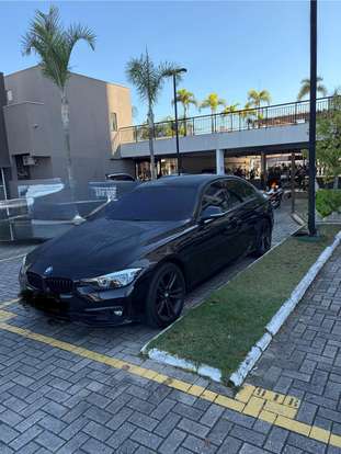 BMW-320i-2018
