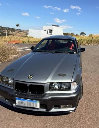 BMW 325i 2.5 COUPÉ 24V GASOLINA 2P MANUAL