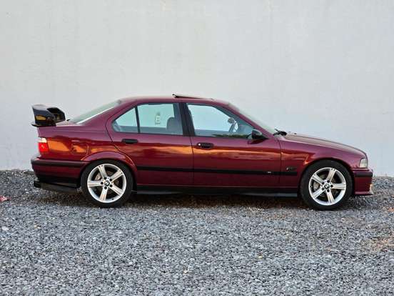 BMW-325i-2.5 SEDAN 24V GASOLINA 4P MANUAL BMW-325i-1994