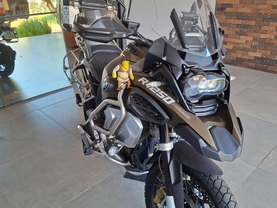 BMW-R 1250 GS ADVENTURE PREMIUM + EXCLUSIVE BMW-R 1250 GS ADVENTURE PREMIUM + EXCLUSIVE-2019