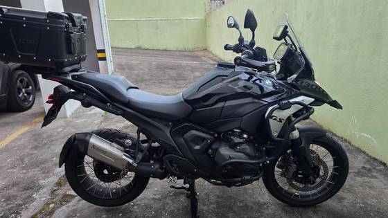 BMW R 1300 GS TRIPLE BLACK 
