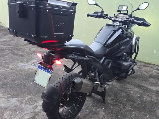 BMW-R 1300 GS TRIPLE BLACK BMW-R 1300 GS TRIPLE BLACK-2024