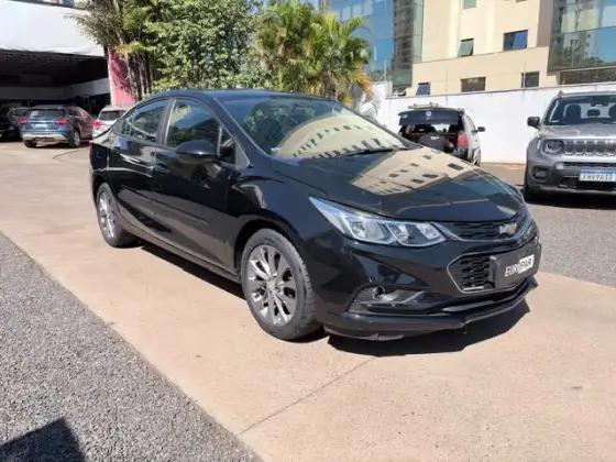 CHEVROLET CRUZE 1.4 TURBO LT 16V FLEX 4P AUTOMÁTICO CHEVROLET CRUZE 1.4 TURBO LT 16V FLEX 4P AUTOMÁTICO