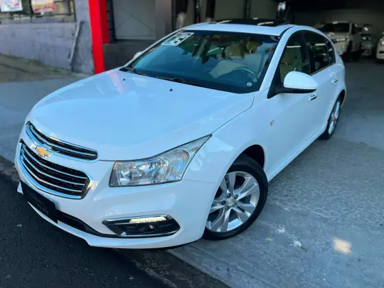 CHEVROLET CRUZE 1.8 LTZ 16V FLEX 4P AUTOMÁTICO CHEVROLET CRUZE 1.8 LTZ 16V FLEX 4P AUTOMÁTICO