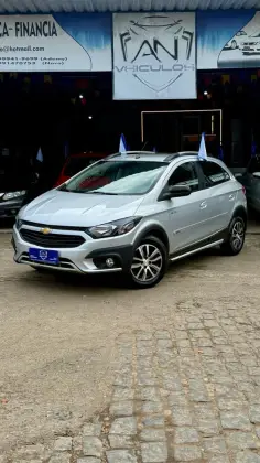 CHEVROLET ONIX 1.4 MPFI ACTIV 8V FLEX 4P MANUAL CHEVROLET ONIX 1.4 MPFI ACTIV 8V FLEX 4P MANUAL