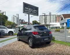 CHEVROLET ONIX 1.4 MPFI ADVANTAGE 8V FLEX 4P AUTOMÁTICO CHEVROLET ONIX 1.4 MPFI ADVANTAGE 8V FLEX 4P AUTOMÁTICO