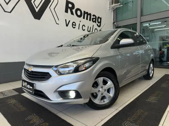 CHEVROLET ONIX 1.4 MPFI LT 8V FLEX 4P MANUAL CHEVROLET ONIX 1.4 MPFI LT 8V FLEX 4P MANUAL