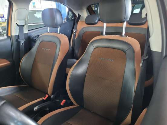 CHEVROLET-ONIX-1.4 MPFI ACTIV 8V FLEX 4P AUTOMÁTICO CHEVROLET-ONIX-2016