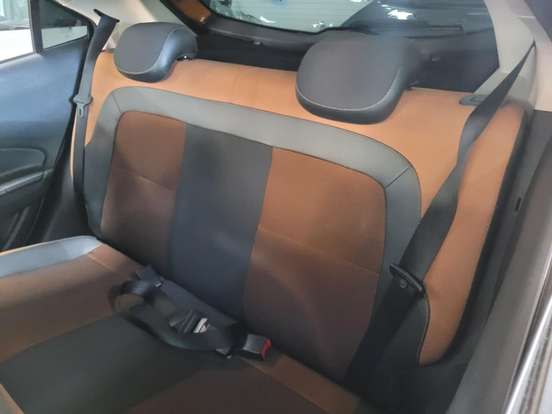 CHEVROLET-ONIX-1.4 MPFI ACTIV 8V FLEX 4P AUTOMÁTICO CHEVROLET-ONIX-2016