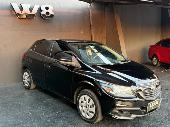 CHEVROLET ONIX 1.4 MPFI LT 8V FLEX 4P MANUAL