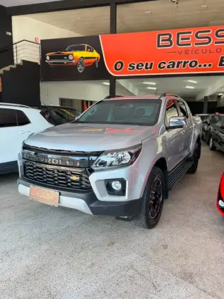 CHEVROLET S10 2.8 16V TURBO DIESEL HIGH COUNTRY CD 4X4 AUTOMÁTICO