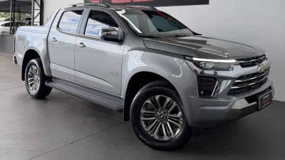 CHEVROLET S10 2.8 16V TURBO DIESEL HIGH COUNTRY CD 4X4 AUTOMÁTICO