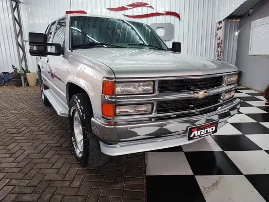 CHEVROLET-SILVERADO-2001