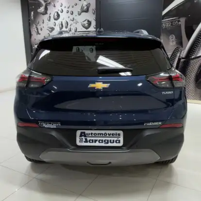 CHEVROLET-TRACKER-2025