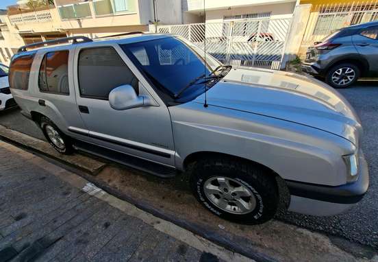 CHEVROLET-BLAZER-2005