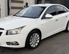 CHEVROLET CRUZE 1.8 LTZ 16V FLEX 4P AUTOMÁTICO CHEVROLET CRUZE 1.8 LTZ 16V FLEX 4P AUTOMÁTICO