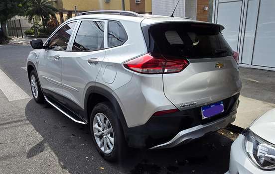 CHEVROLET-TRACKER-2021