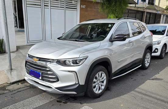 CHEVROLET-TRACKER-2021