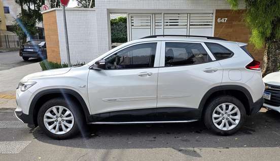 CHEVROLET-TRACKER-2021