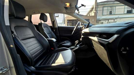 CHEVROLET-TRACKER-2021