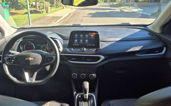 CHEVROLET-TRACKER-2023