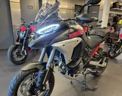 DUCATI MULTISTRADA 1200 V4 RALLY ADVENTURE DUCATI MULTISTRADA 1200 V4 RALLY ADVENTURE
