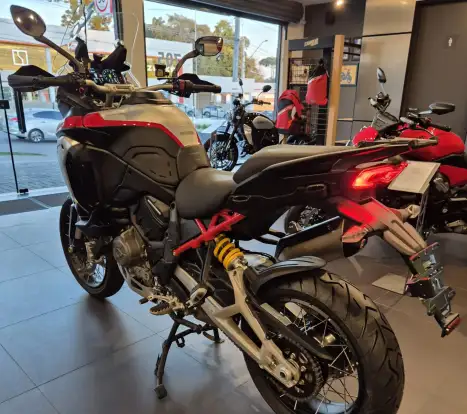 DUCATI-MULTISTRADA 1200 V4 RALLY ADVENTURE DUCATI-MULTISTRADA 1200 V4 RALLY ADVENTURE-2025