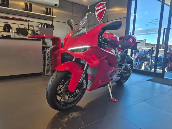 DUCATI-PANIGALE V4-2025