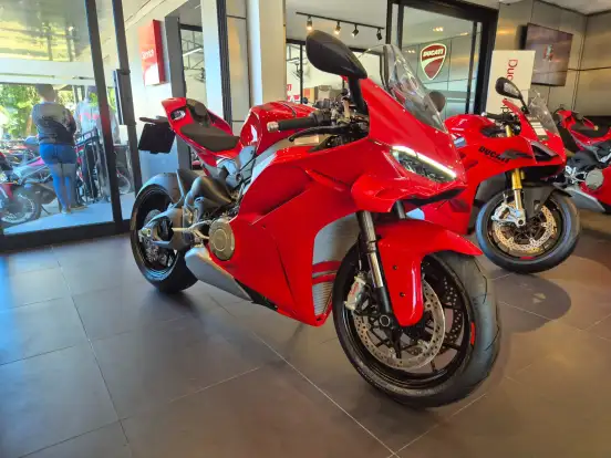 DUCATI-PANIGALE V4 DUCATI-PANIGALE V4-2025
