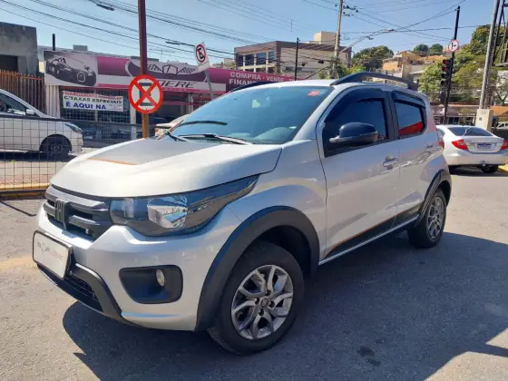 FIAT MOBI 1.0 EVO FLEX TREKKING MANUAL FIAT MOBI 1.0 EVO FLEX TREKKING MANUAL