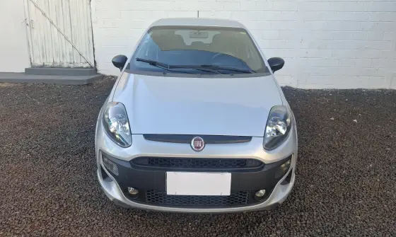 FIAT PUNTO 1.8 BLACKMOTION 16V FLEX 4P AUTOMATIZADO FIAT PUNTO 1.8 BLACKMOTION 16V FLEX 4P AUTOMATIZADO