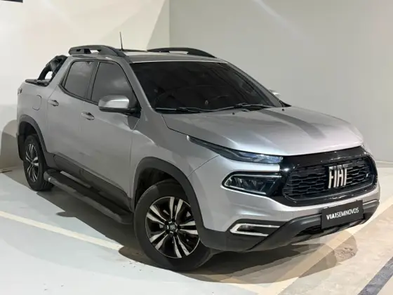 FIAT TORO 1.3 TURBO 270 FLEX FREEDOM AT6 FIAT TORO 1.3 TURBO 270 FLEX FREEDOM AT6