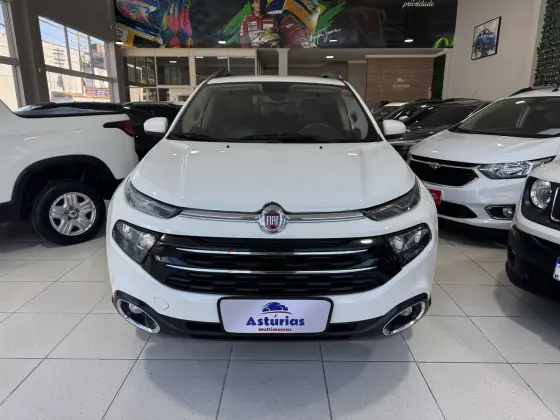 FIAT TORO 1.8 16V EVO FLEX FREEDOM AT6 FIAT TORO 1.8 16V EVO FLEX FREEDOM AT6