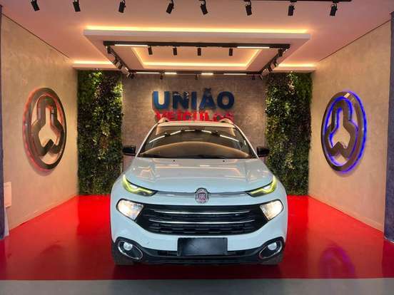 FIAT-TORO-1.8 16V EVO FLEX FREEDOM AT6 FIAT-TORO-2017