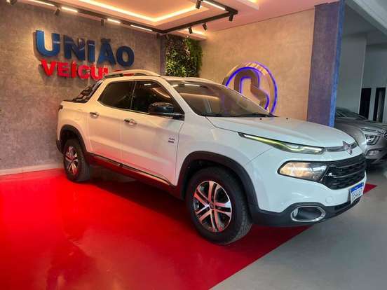 FIAT-TORO-1.8 16V EVO FLEX FREEDOM AT6 FIAT-TORO-2017