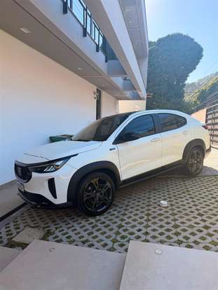 FIAT-FASTBACK-2022