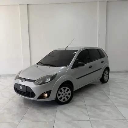 FORD FIESTA 1.6 ROCAM HATCH 8V FLEX 4P MANUAL FORD FIESTA 1.6 ROCAM HATCH 8V FLEX 4P MANUAL