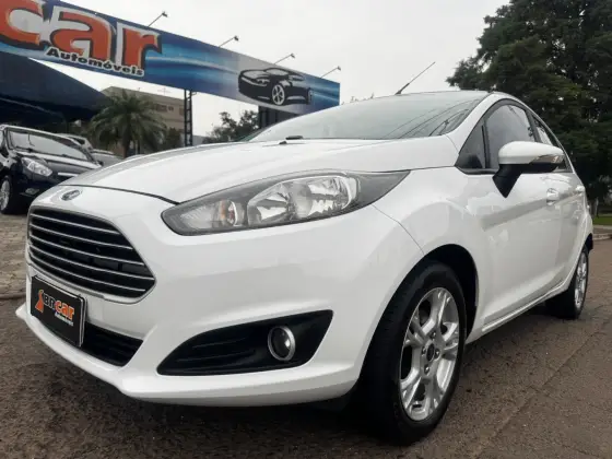 FORD FIESTA 1.6 TITANIUM HATCH 16V FLEX 4P POWERSHIFT FORD FIESTA 1.6 TITANIUM HATCH 16V FLEX 4P POWERSHIFT