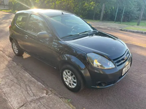 FORD KA 1.0 MPI 8V FLEX 2P MANUAL FORD KA 1.0 MPI 8V FLEX 2P MANUAL